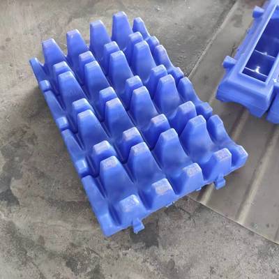 2019-供应滚塑滤砖 PE水泥桶代加工 OEM